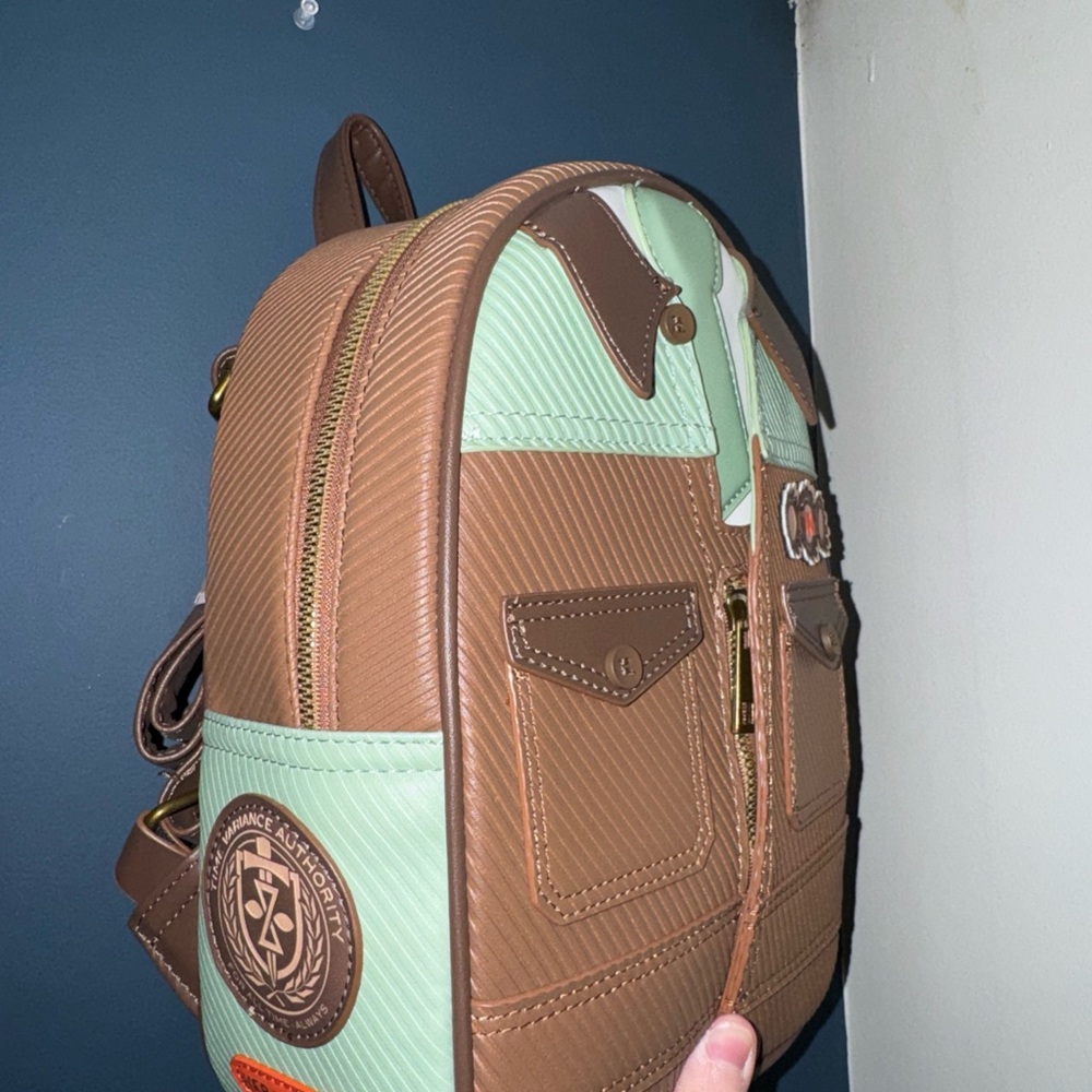 Loki Backpack - Picture 3 of 3